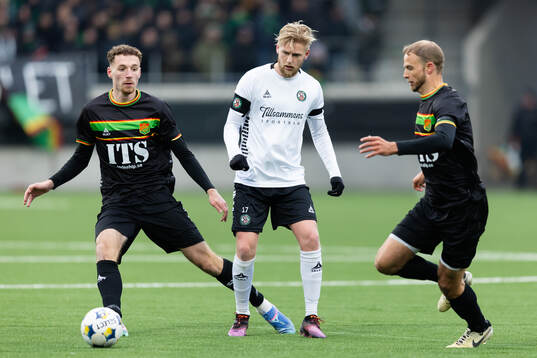 GAIS Anes Cardaklija och Gustav Lundgren mot Örebros Karl
