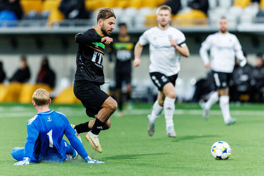 Örebros Malte Påhlsson och GAIS Edvin Becirovic