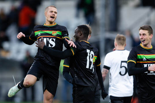GAIS Kevin Holmén jublar
