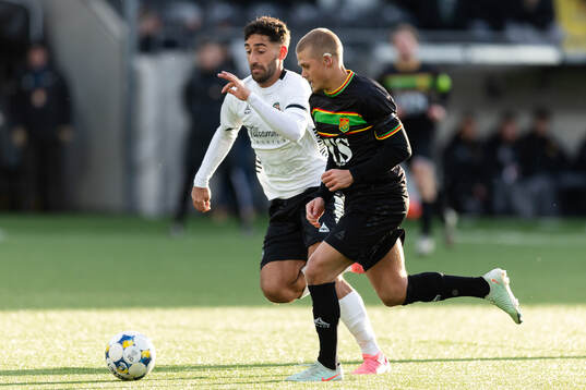 GAIS Kevin Holmén och Örebros Lucas Shlimon