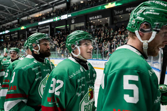 Rögles Isac Solberg jublar