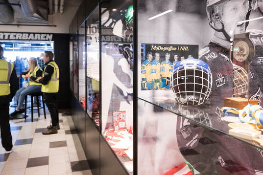 Modomuseumet innan ishockeymatchen i SHL mellan Modo och
