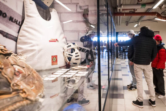 Modomuseumet innan ishockeymatchen i SHL mellan Modo och