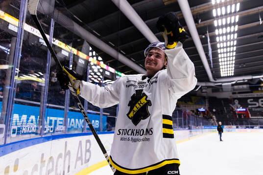 AIKs Christoffer Björk tackar fansen