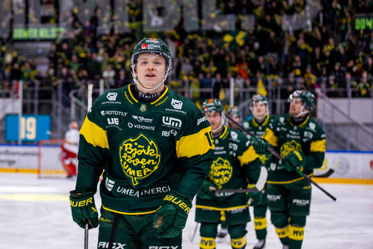 Bläddra bland fler bilder av Ishockey, Hockeyallsvenskan, Björklöven - Kalmar