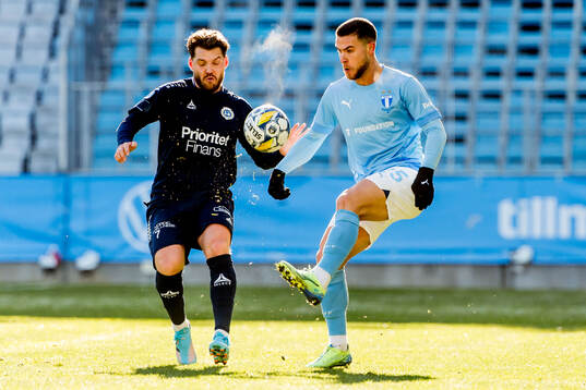 Utsiktens Karl Bohm och Malmö FFs Gabriel Busanello