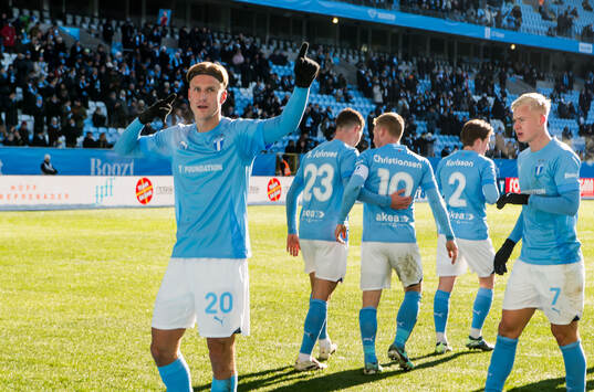 Malmö FFs Erik Botheim jublar