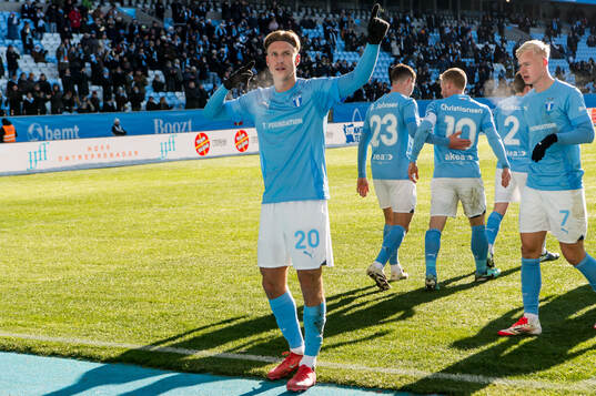 Malmö FFs Erik Botheim jublar