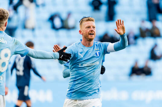 Malmö FFs Anders Christiansen jublar