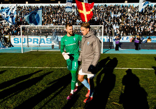 Malmö FFs målvakt Ricardo Friedrich och Erik Botheim