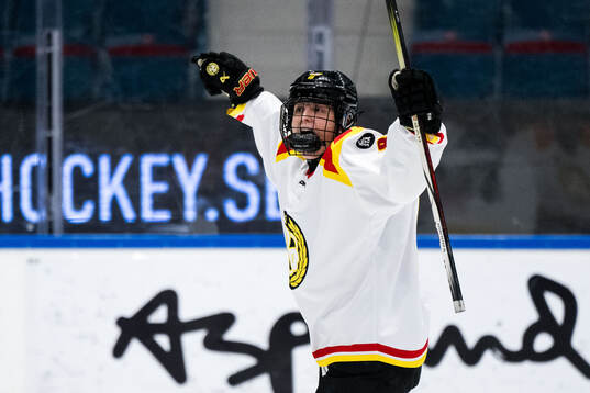 Brynäs Stina Sandberg jublar