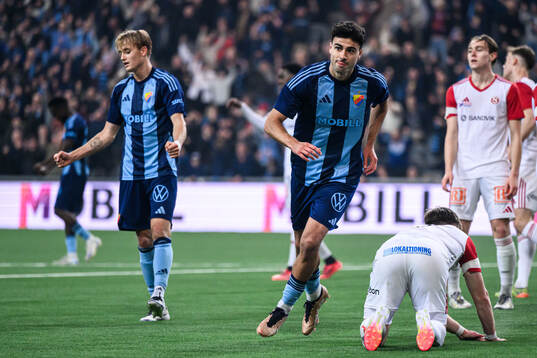 Djurgårdens Deniz Hummet  jublar