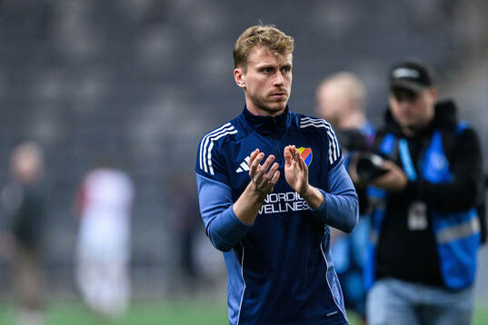 Djurgårdens Rasmus Schuller jublar