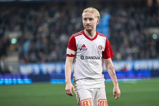i250216 Sandvikens IFs Pontus Carlsson