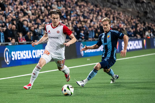 Sandvikens IFs Oscar Sjöstrand och Djurgårdens Hampus