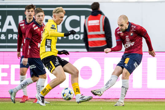Elfsborgs Leo Östman och Örgrytes Amel Mujanic