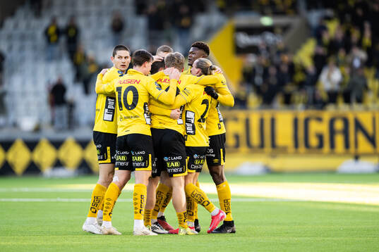 spelare jublar