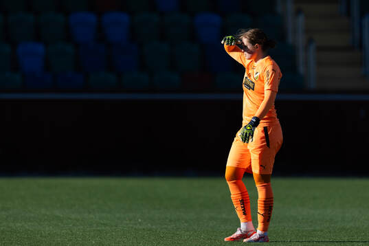 Häckens målvakt Fanney Birkisdottir