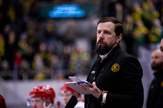 Kalmars tränare Viktor Tuurala