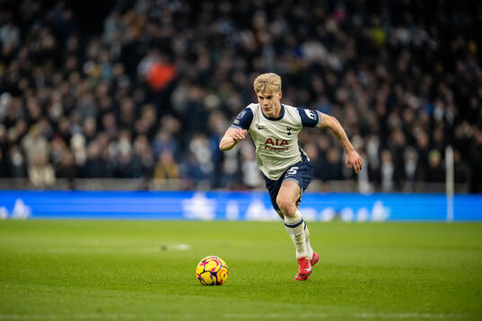 Lucas Bergvall of Tottenham