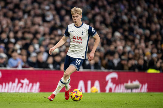 Lucas Bergvall of Tottenham