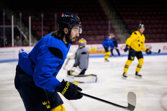 Mika Zibanejad of Sweden at a practice session