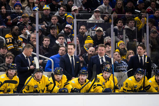 Assistant coach Nicklas Rahm, head coach Sam Hallam, head