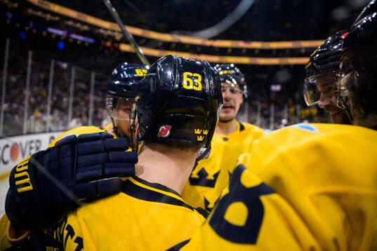 Erik Karlsson, Jesper Bratt, Joel Eriksson Ek and Victor