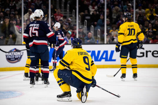 Filip Forsberg of Sweden looks dejected