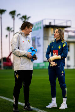 Kosovare Asllani and kit manager Jessica Karlsson