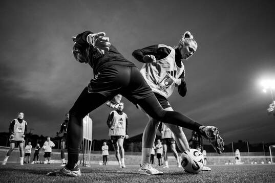 Goalkeeper Jennifer Falk and Fridolina Rolfö