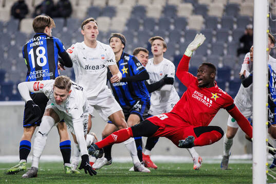 Sirius målvakt Ismael Diawara