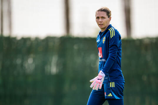 Goalkeeper Jennifer Falk of the women’s national football