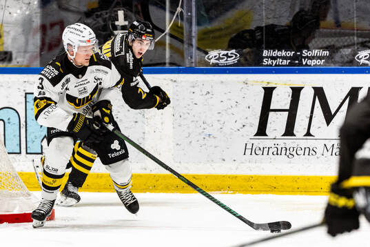Västerås Niklas Folin och AIKs Daniel Ljungman