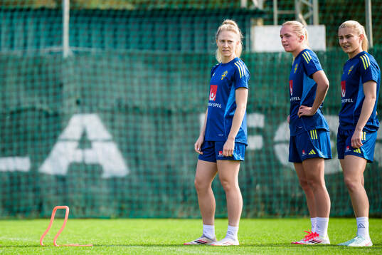 Rebecka Blomqvist, Hanna Lundkvist and Amanda Nildén of
