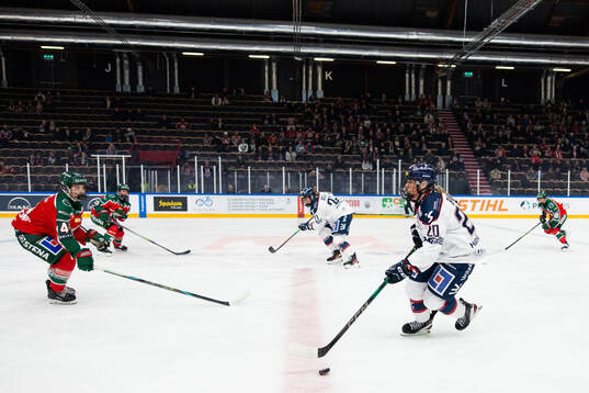 Linköpings Lova Blom