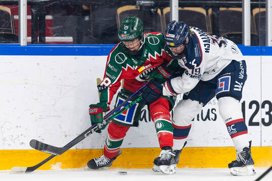 Frölundas Sydney Brodt och Linköpings Sara Hjalmarsson