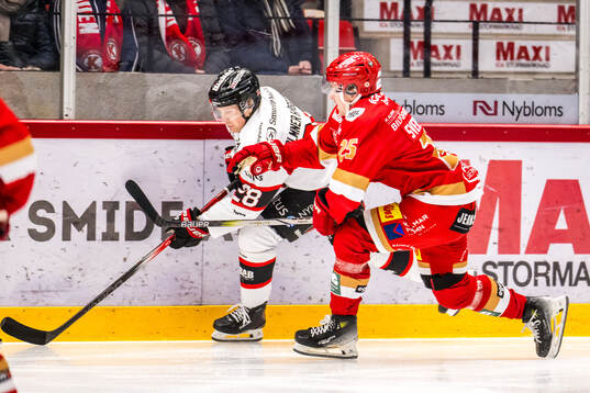 Nybros Carl Holmner-Härgestam och Kalmars Joel Svensson