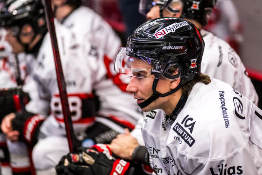 Nybros Juho Liuksiala deppar