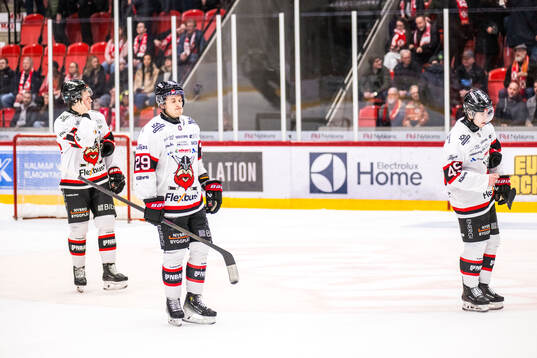 Nybros Louis Boudon och Kalle Holm deppar
