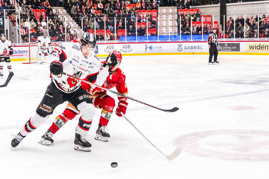 Nybros Carl Holmner-Härgestam och Kalmars Andrew Vanderbeck