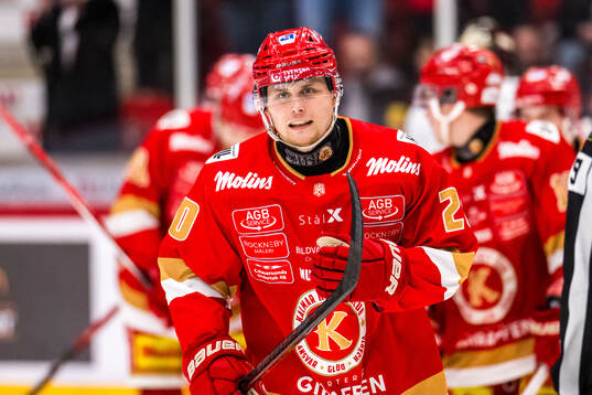 Kalmars John Dahlström jublar