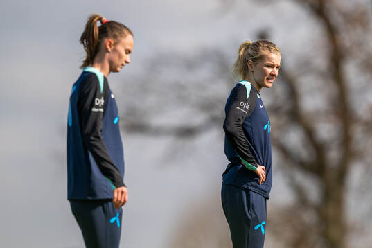 Caroline Graham Hansen and Ada Hegerberg of the Norwegian