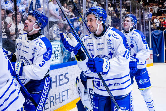 Leksands Max Veronneau jublar