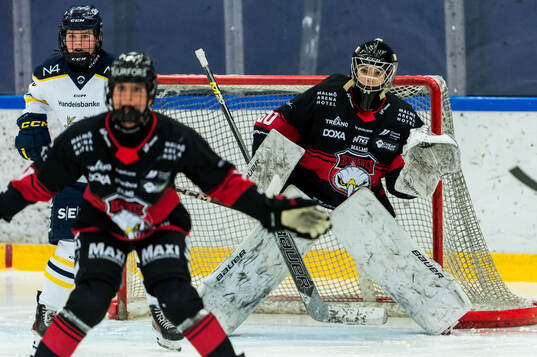 Malmö Redhawks målvakt Aya Juhl Petersen