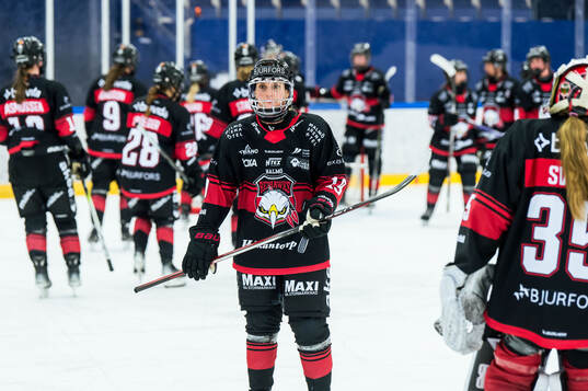 Malmö Redhawks Josephine Asperup deppar