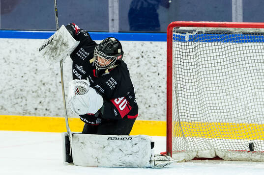 Malmö Redhawks målvakt Aya Juhl Petersen