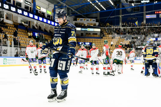 HV71s Radan Lenc deppar