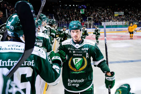 Färjestads Magnus Nygren jublar