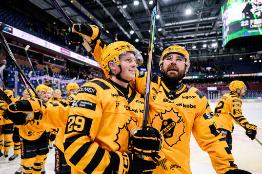 Bläddra bland fler bilder av Ishockey, SHL, Färjestad - Skellefteå